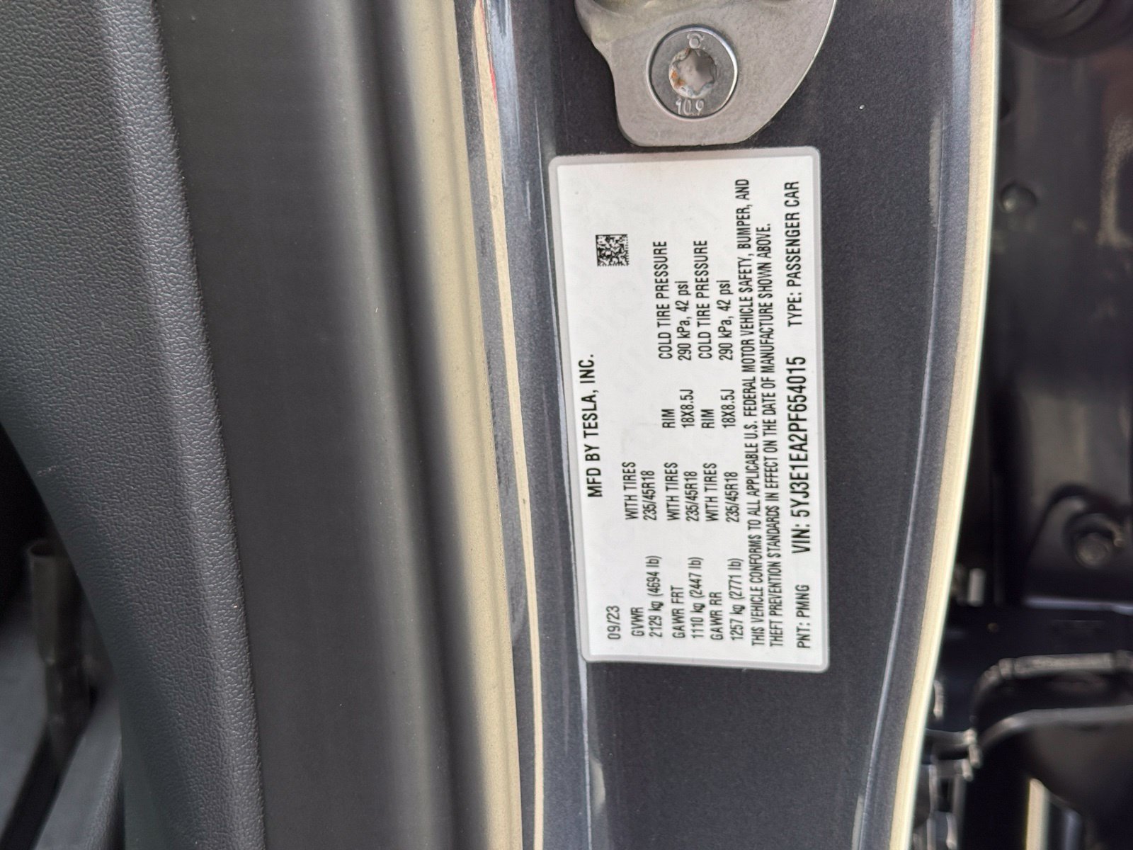 Used 2023 Tesla Model 3 Standard Range RWD image 29
