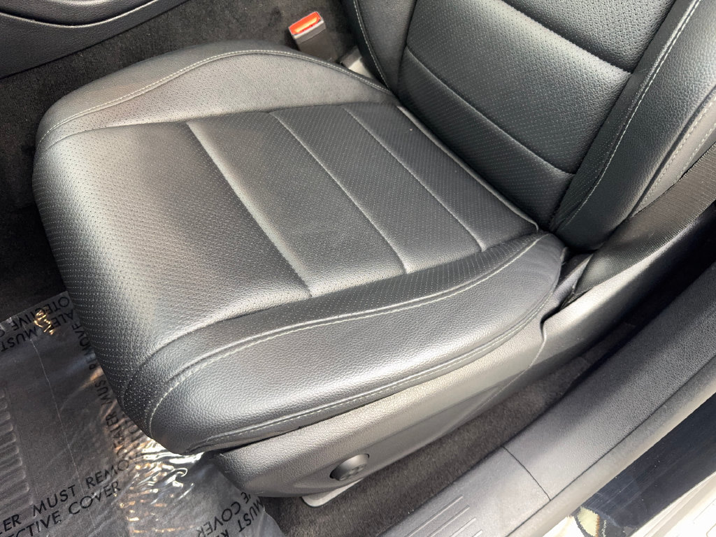 Used 2021 Mercedes-Benz GLE 350 4MATIC image 29