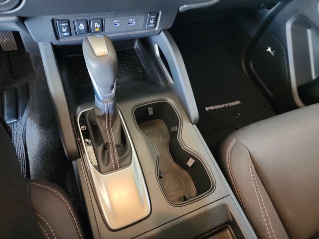Used 2025 Nissan Frontier SV w/ SV Convenience Package RWD image 19