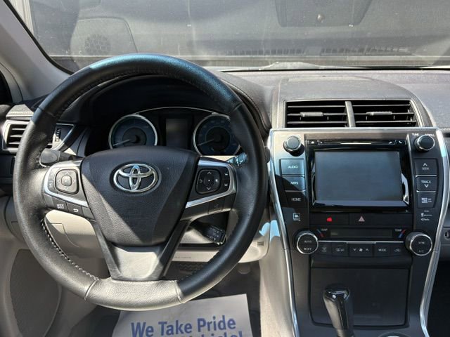 Used 2015 Toyota Camry XLE w/ Moonroof Package FWD image 21