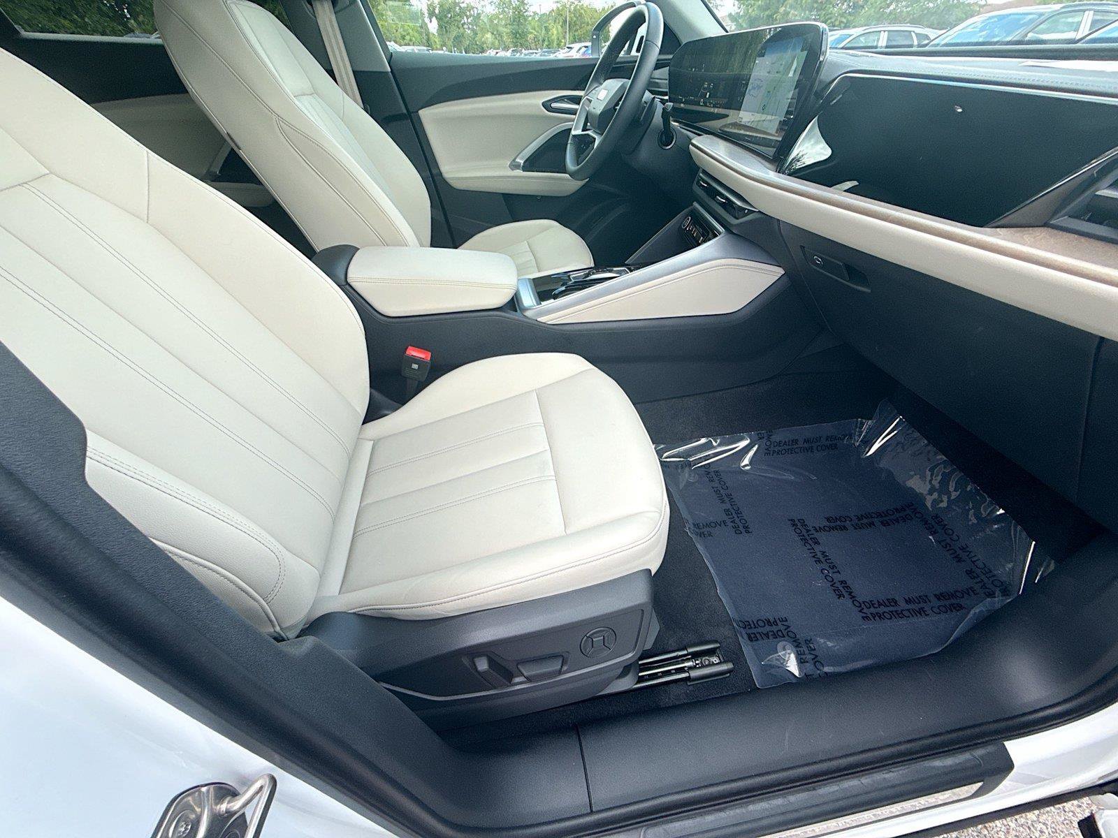 Certified 2025 Audi Q5 Premium AWD/4WD image 28