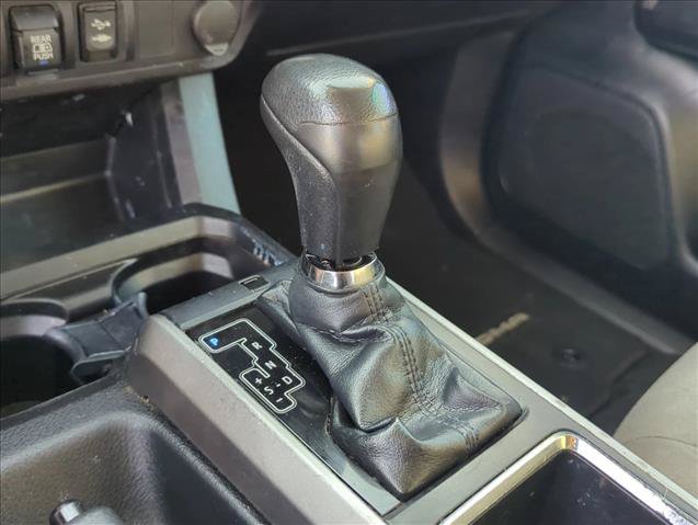Used 2019 Toyota Tacoma SR5 RWD image 21