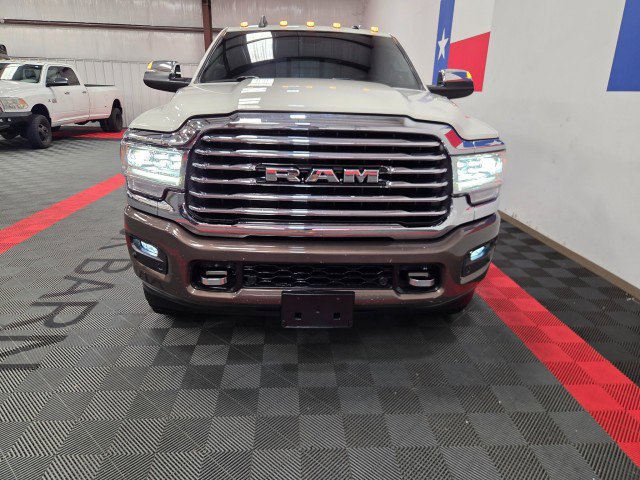 Used 2022 RAM 3500 Limited AWD/4WD image 22