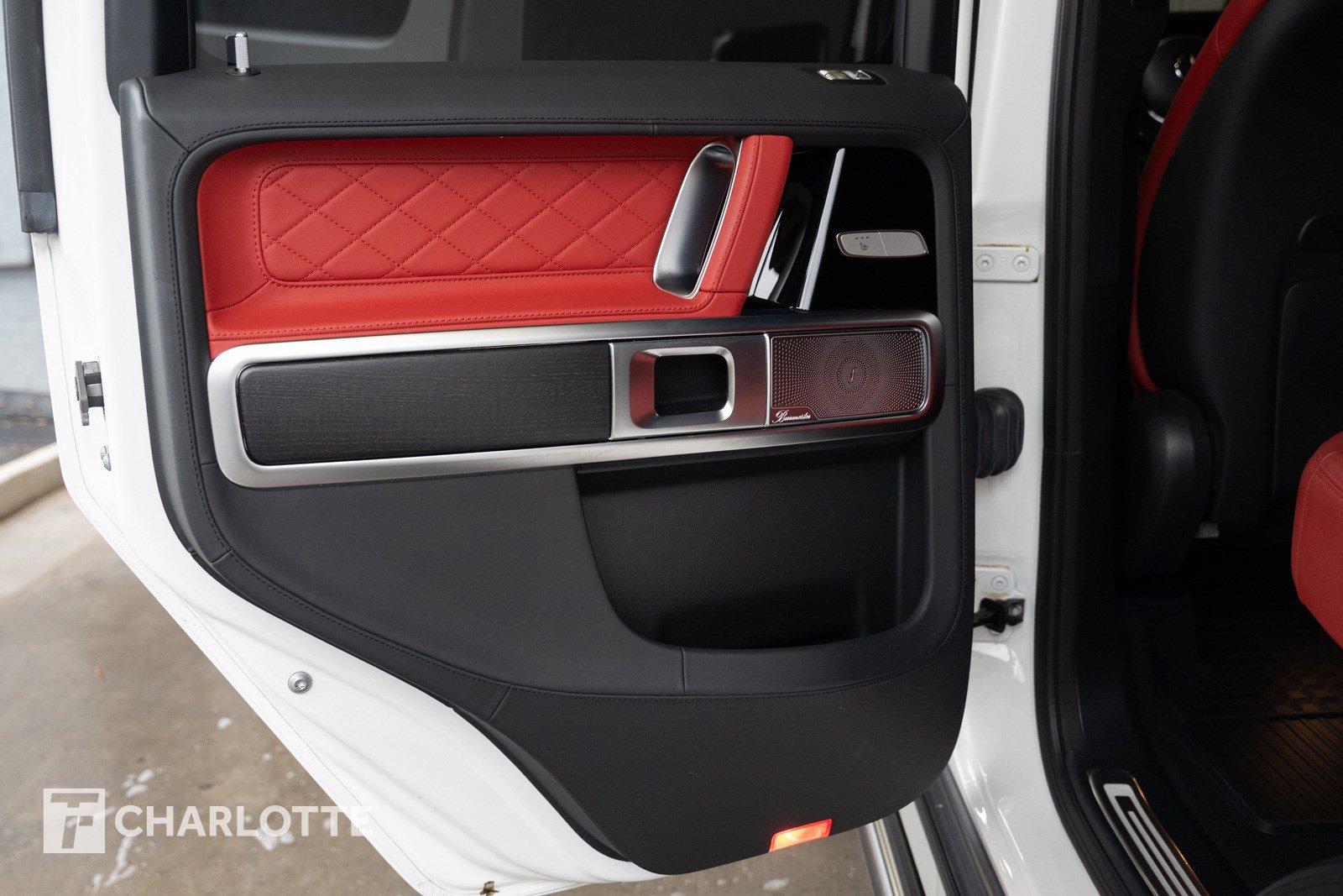 Used 2023 Mercedes-Benz G 550 image 31