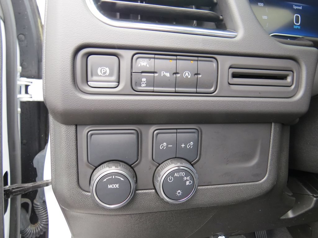 Used 2024 Chevrolet Tahoe RST RWD image 24