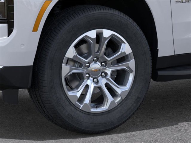 New 2026 Chevrolet Suburban LT image 9