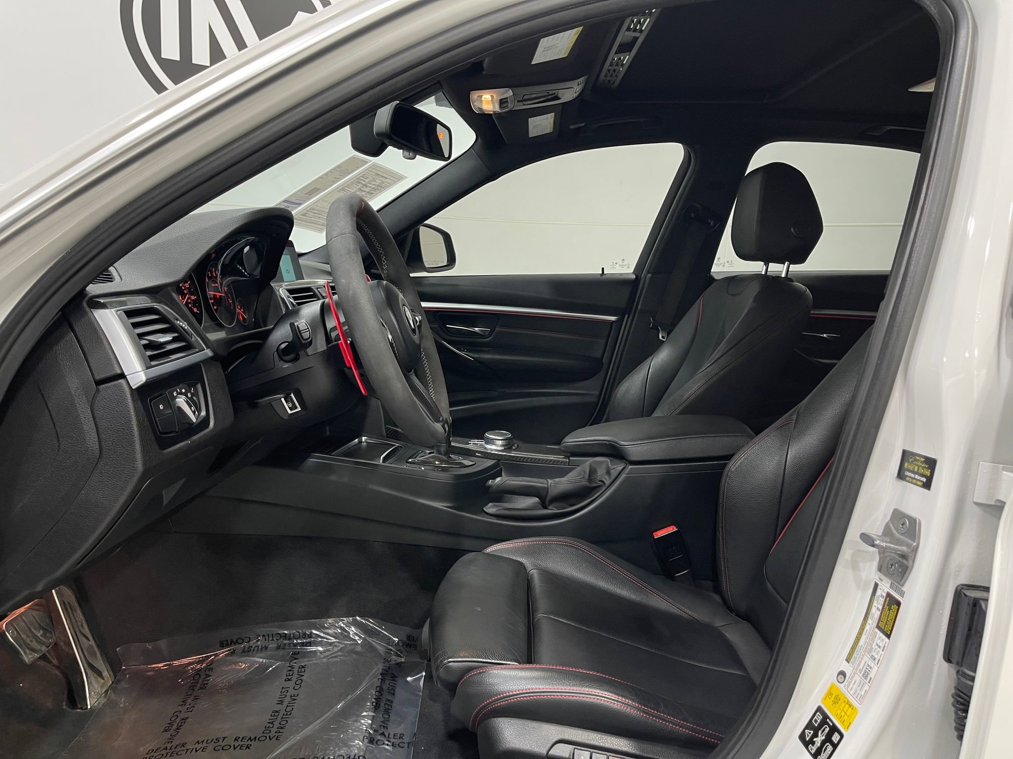 Used 2017 BMW 340i xDrive Sedan image 11