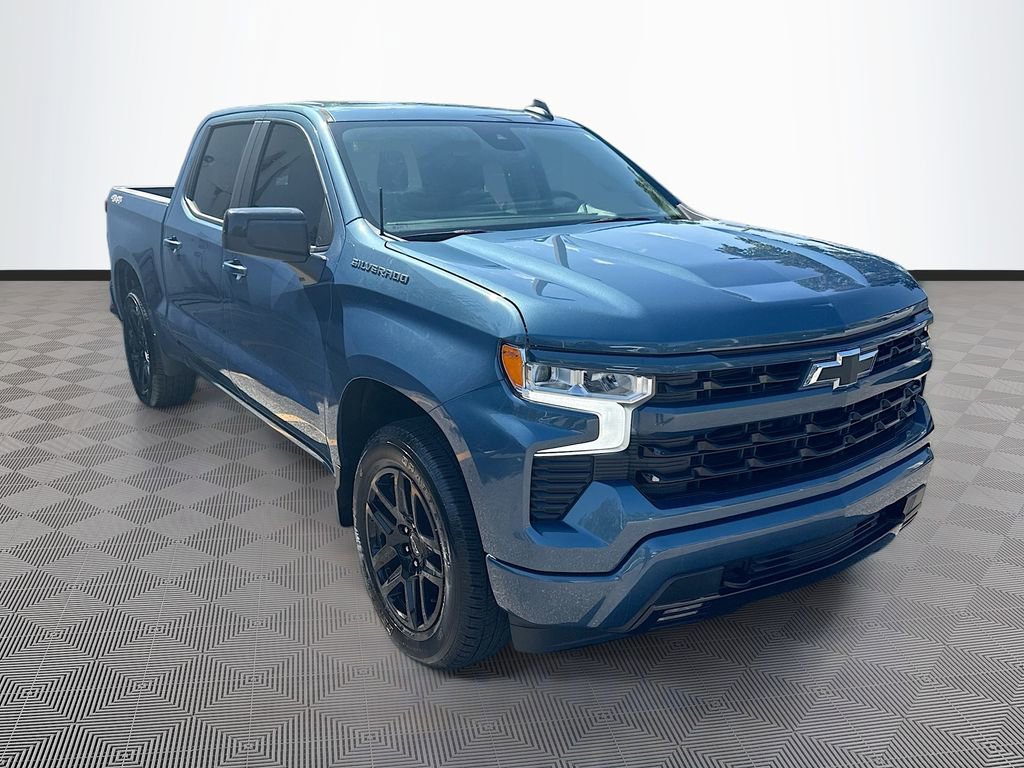 Used 2024 Chevrolet Silverado 1500 RST AWD/4WD image 4