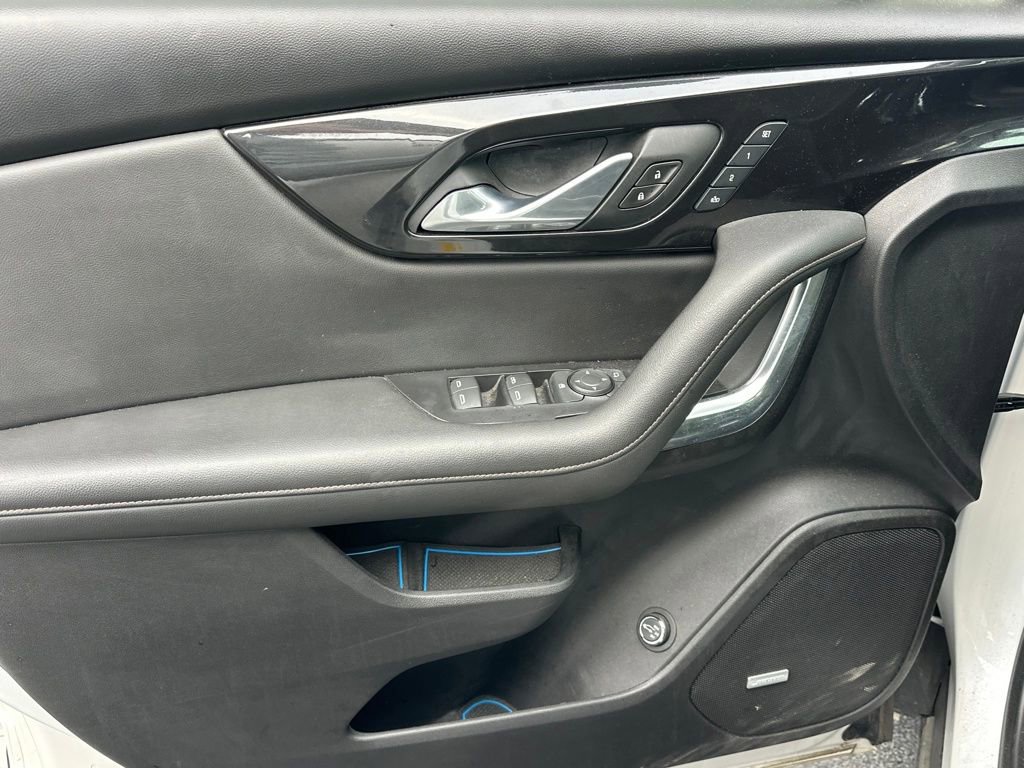 Used 2020 Chevrolet Blazer Premier w/ Driver Confidence II Package image 9