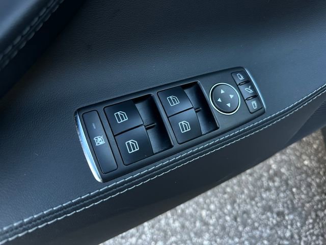 Used 2014 Tesla Model S 85 image 14