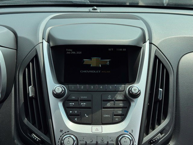 Used 2017 Chevrolet Equinox LT w/ Convenience Package AWD/4WD image 3