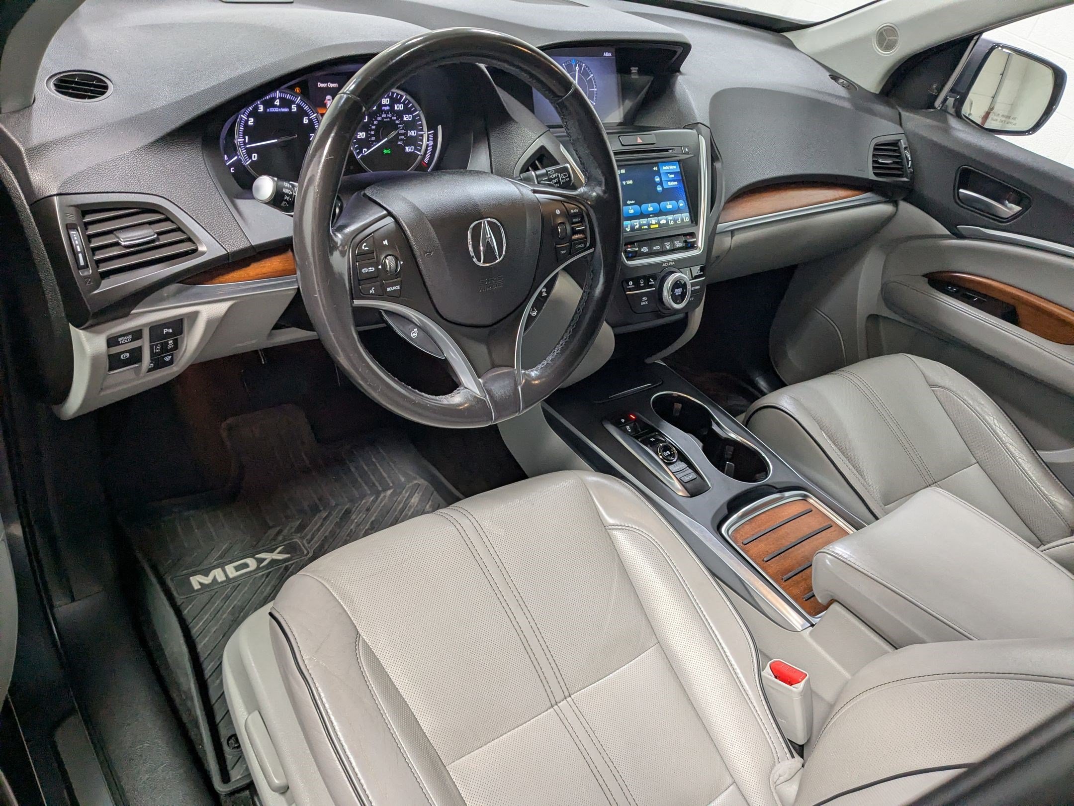 Used 2018 Acura MDX SH-AWD w/ Advance Package image 12