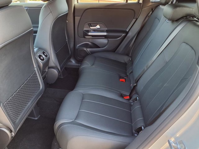 New 2026 Mercedes-Benz GLA 250 image 17