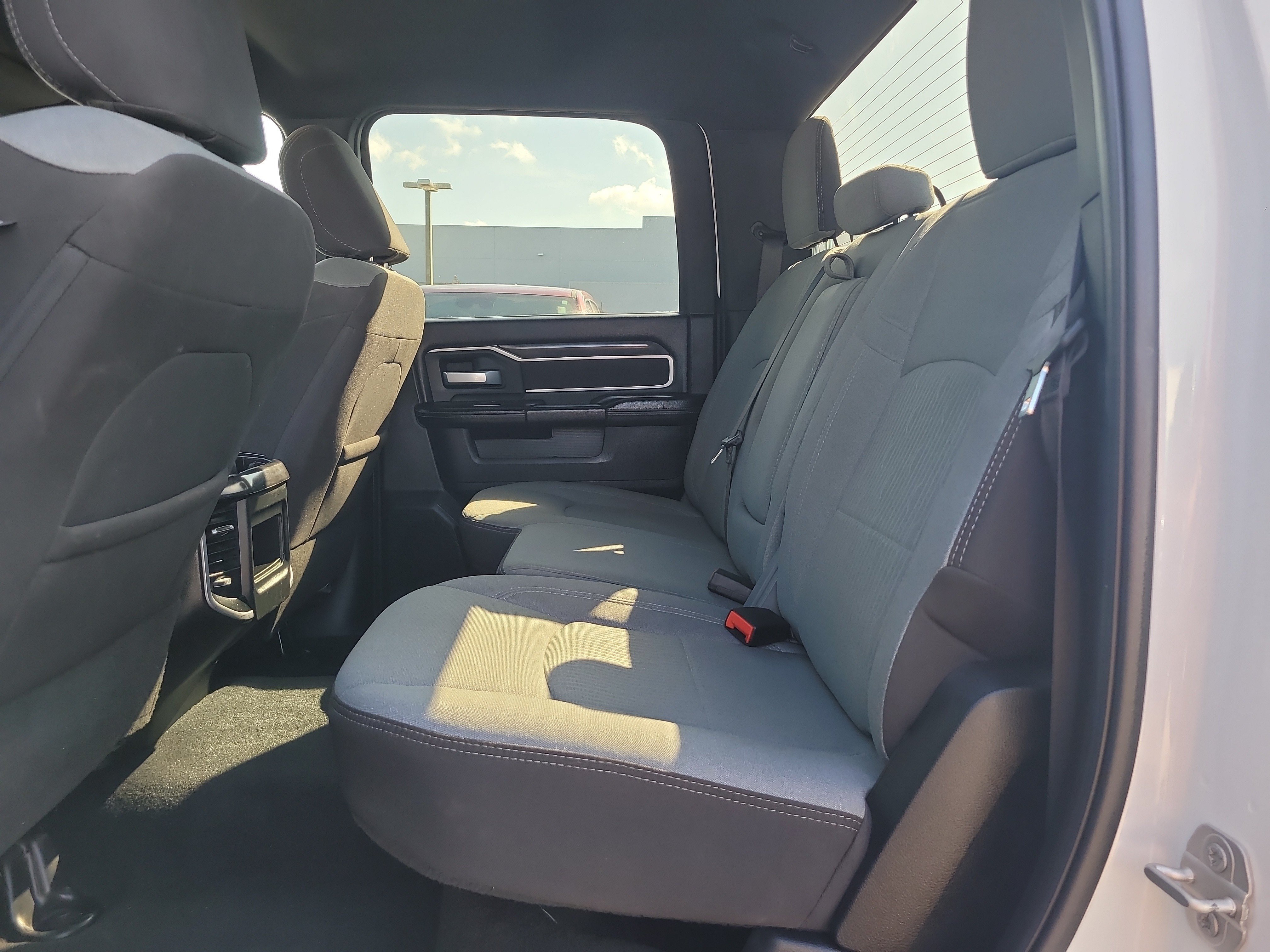 Used 2024 RAM 2500 Big Horn w/ Off Road Package AWD/4WD image 12