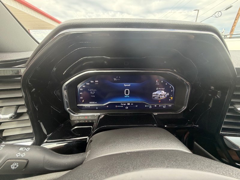 Used 2024 Chevrolet Silverado 1500 LTZ AWD/4WD image 17