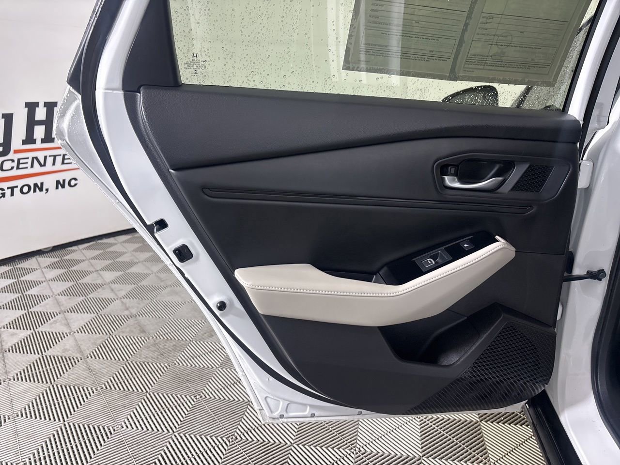 Used 2025 Honda Accord Touring image 21