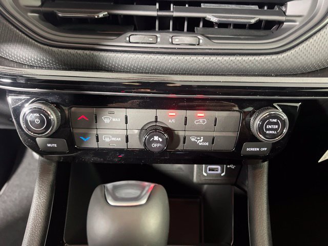 New 2026 Jeep Compass Latitude AWD/4WD image 21