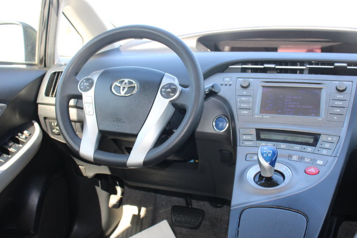 Used 2013 Toyota Prius Three FWD image 18
