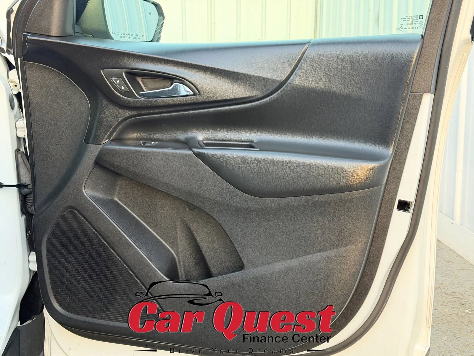 Used 2019 Chevrolet Equinox LT FWD image 20