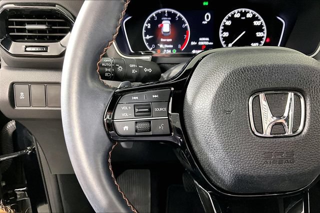 Used 2024 Honda Pilot Sport image 10