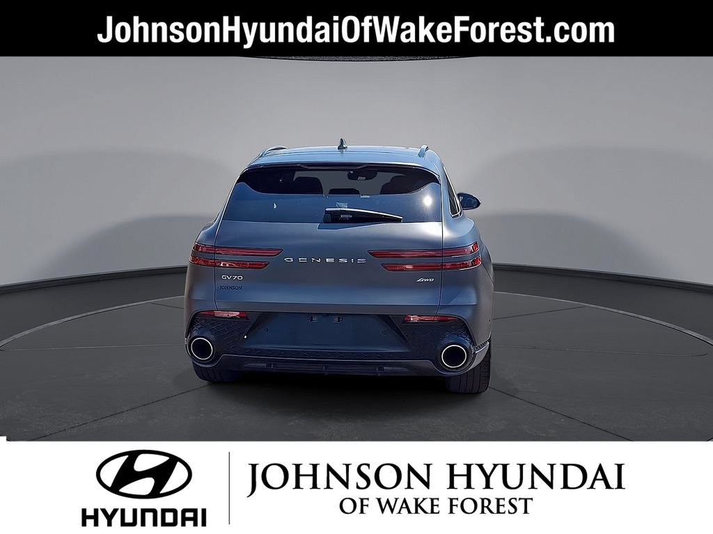 Used 2024 Genesis GV70 2.5T w/ Sport Prestige Package AWD/4WD image 3