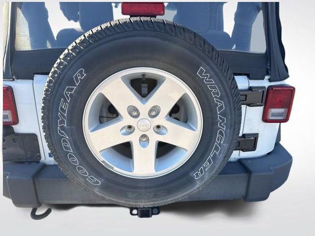 Used 2015 Jeep Wrangler Sport w/ Quick Order Package 23S image 12