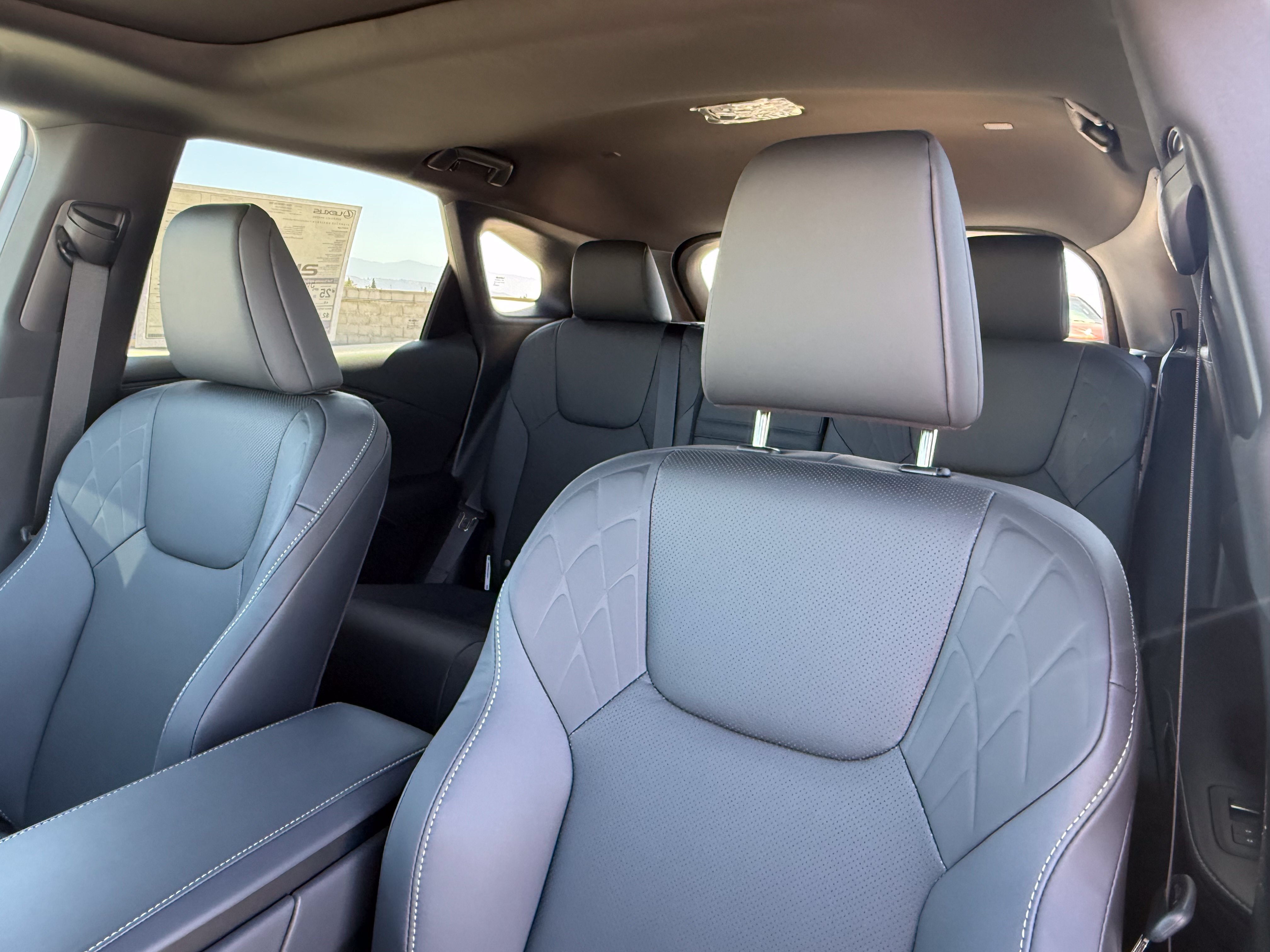 New 2026 Lexus RX 350 FWD image 19
