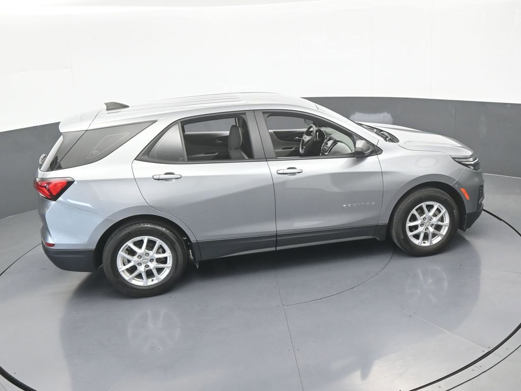 Used 2023 Chevrolet Equinox LS FWD image 50
