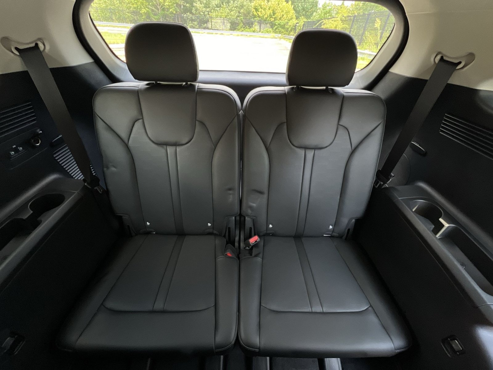 New 2026 Kia Sorento S w/ S Panoramic Sunroof Package FWD image 32