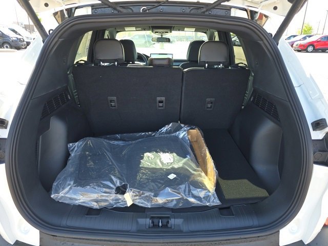 New 2025 Ford Escape ST-Line Elite w/ Tech Pack #2 image 16
