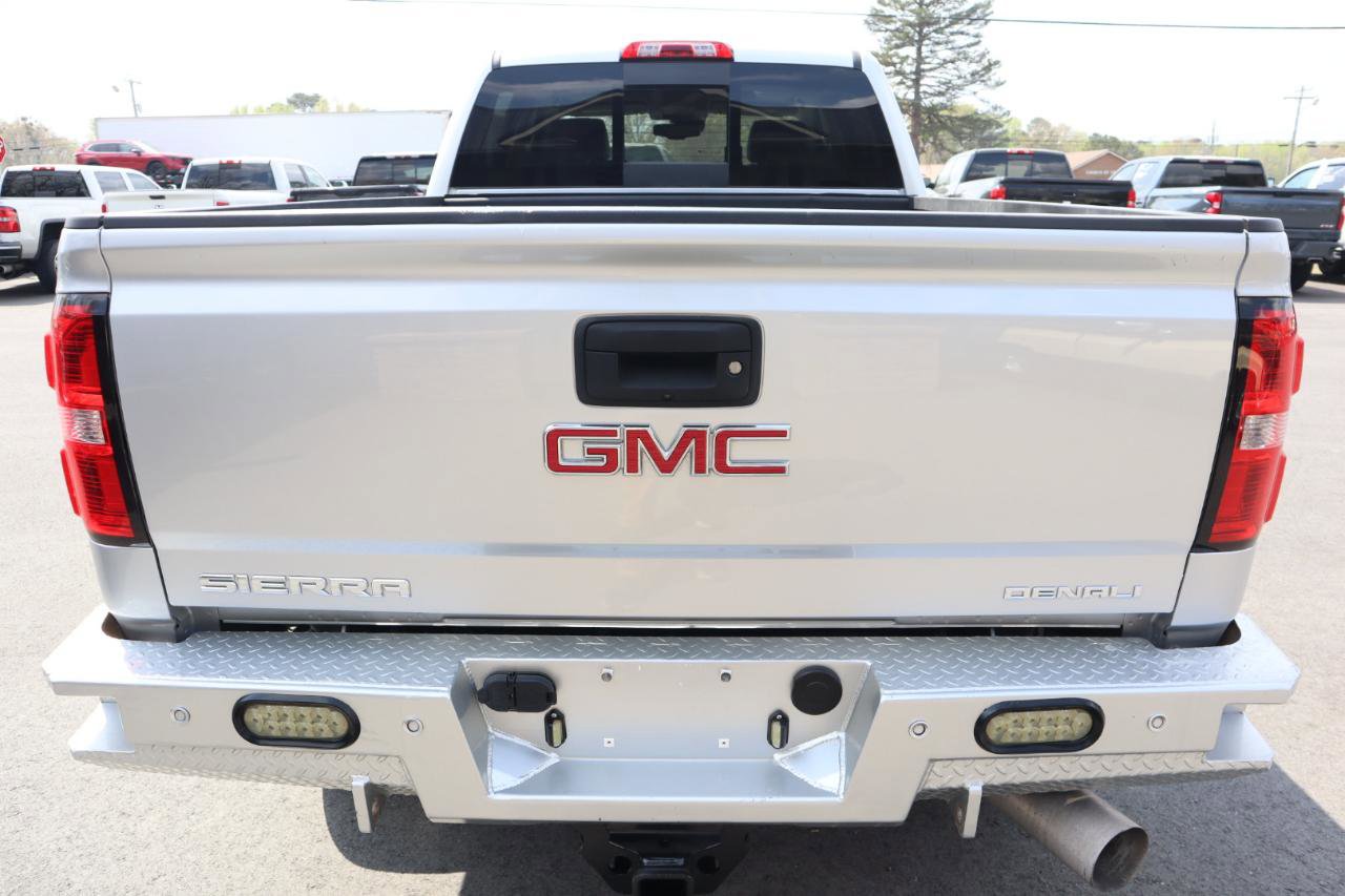 Used 2019 GMC Sierra 2500 Denali w/ Duramax Plus Package image 8