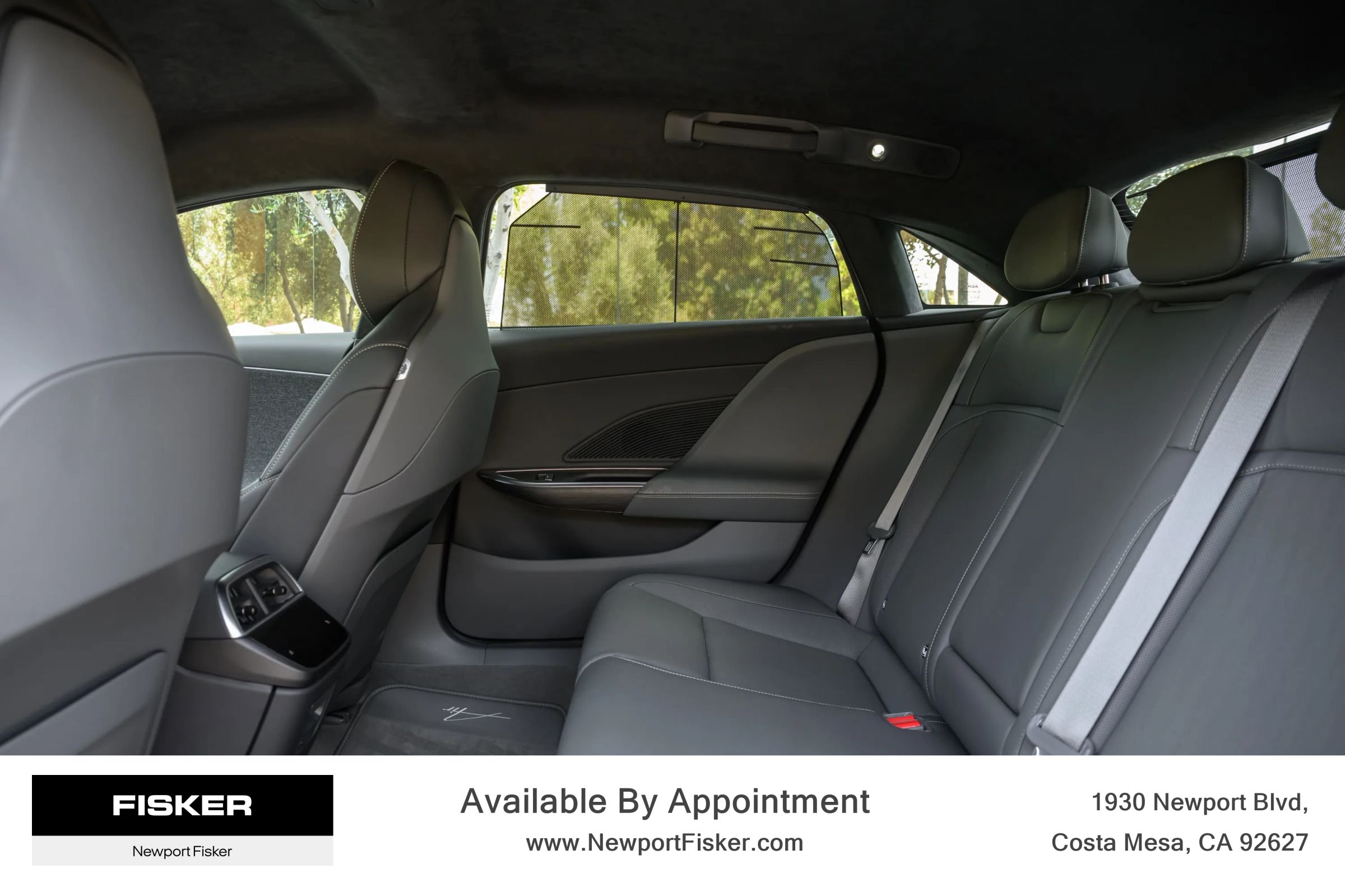 Used 2024 Lucid Air Touring AWD/4WD image 18