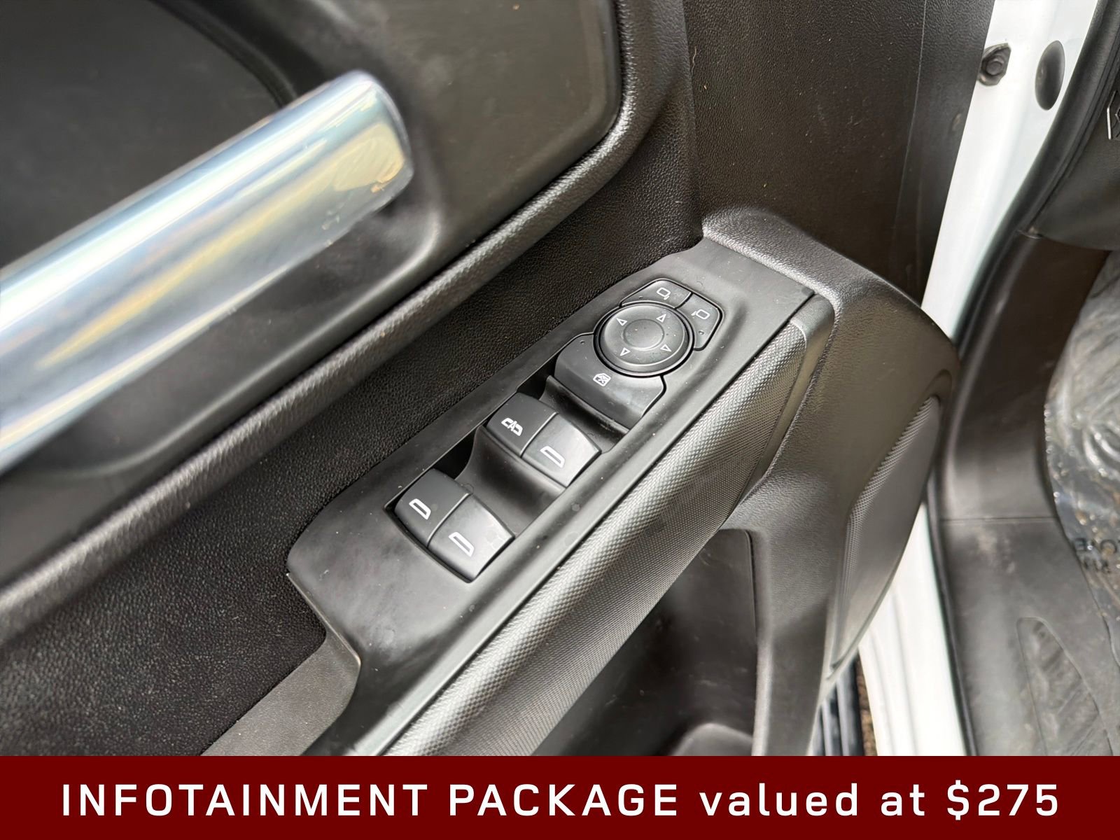 Used 2022 Chevrolet Silverado 2500 Custom w/ Custom Convenience Package AWD/4WD image 7