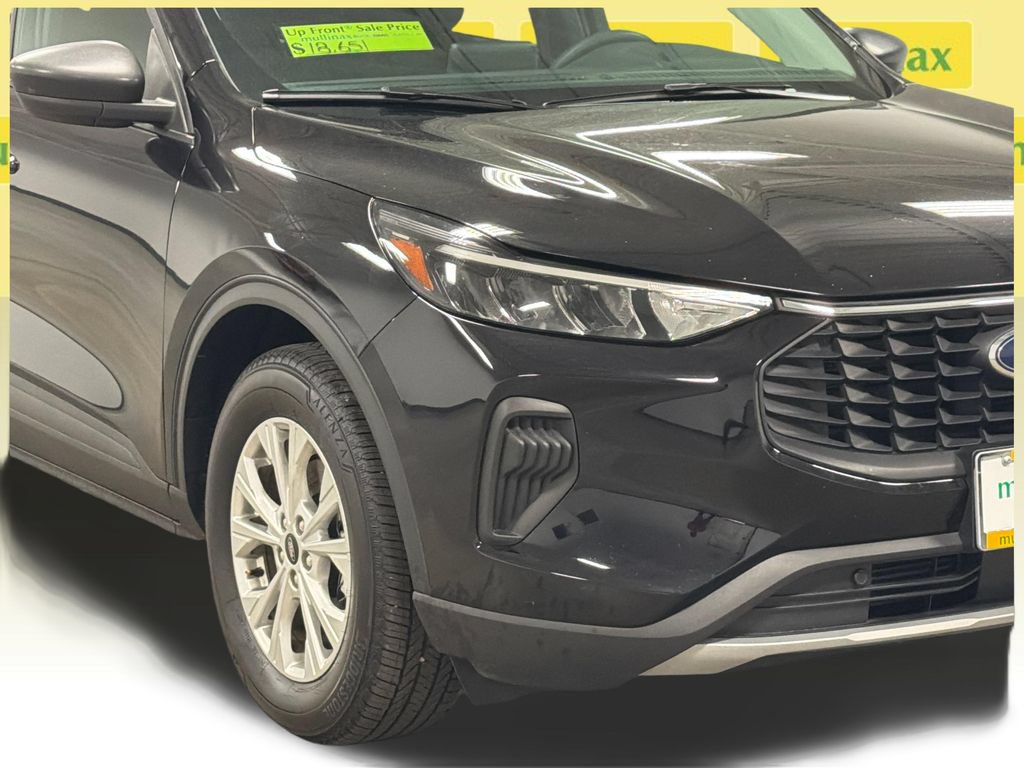Used 2025 Ford Escape Active FWD image 5
