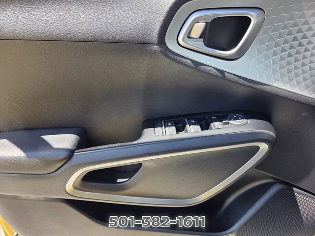 Used 2020 Kia Soul X-Line FWD image 30