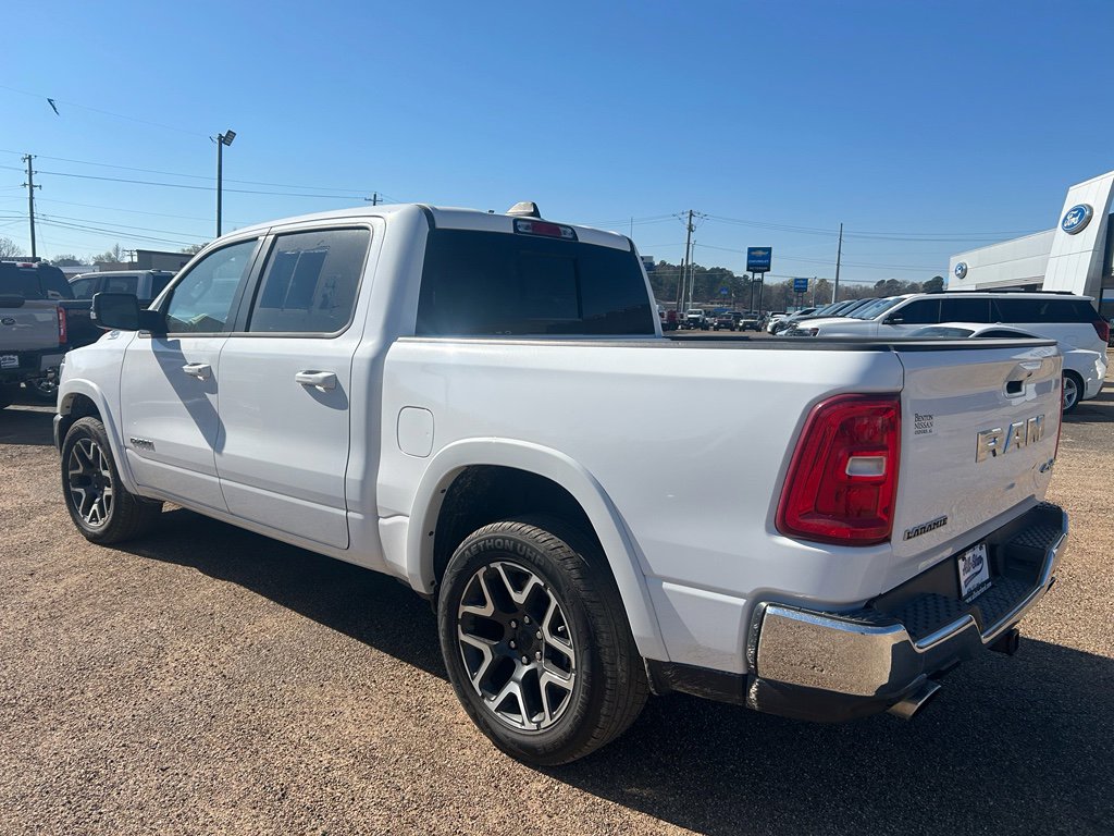 Used 2025 RAM 1500 Laramie video 2
