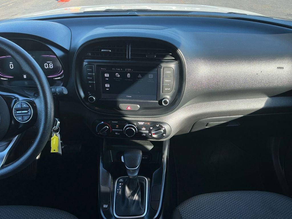 Used 2024 Kia Soul LX w/ Option Group 015 image 20