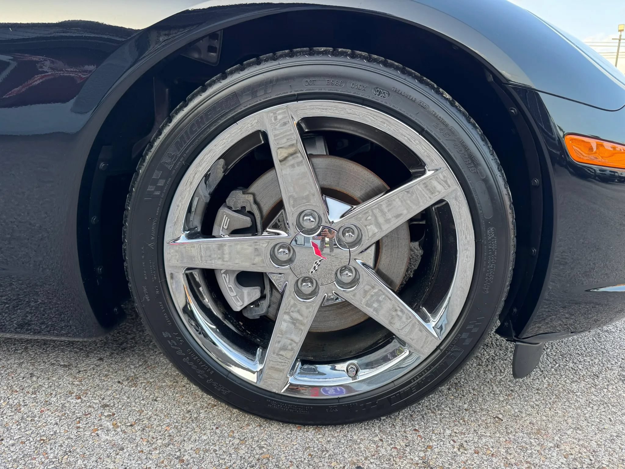 Used 2005 Chevrolet Corvette Coupe w/ Preferred Equipment Group RWD image 14