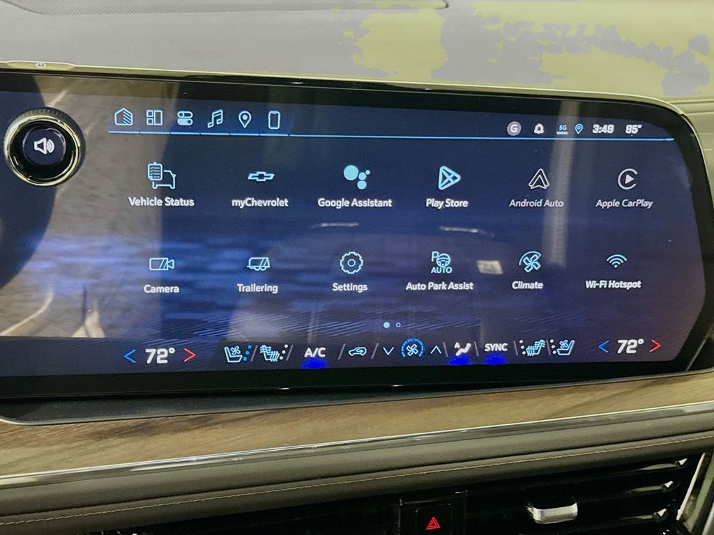 New 2026 Chevrolet Suburban High Country image 7