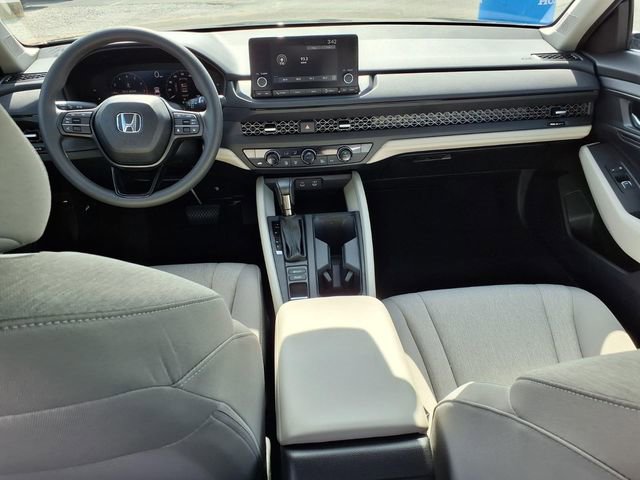 Used 2025 Honda Accord SE image 20