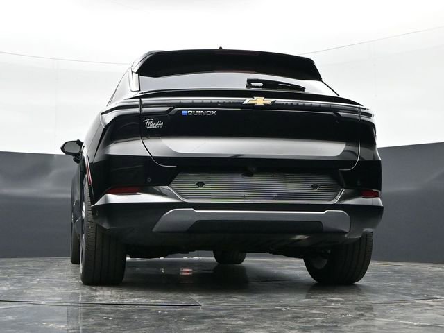 Used 2024 Chevrolet Equinox EV LT w/ Active Safety Package 3 FWD image 39