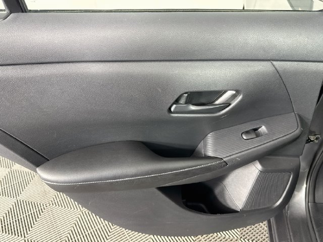Used 2024 Nissan Sentra S FWD image 23