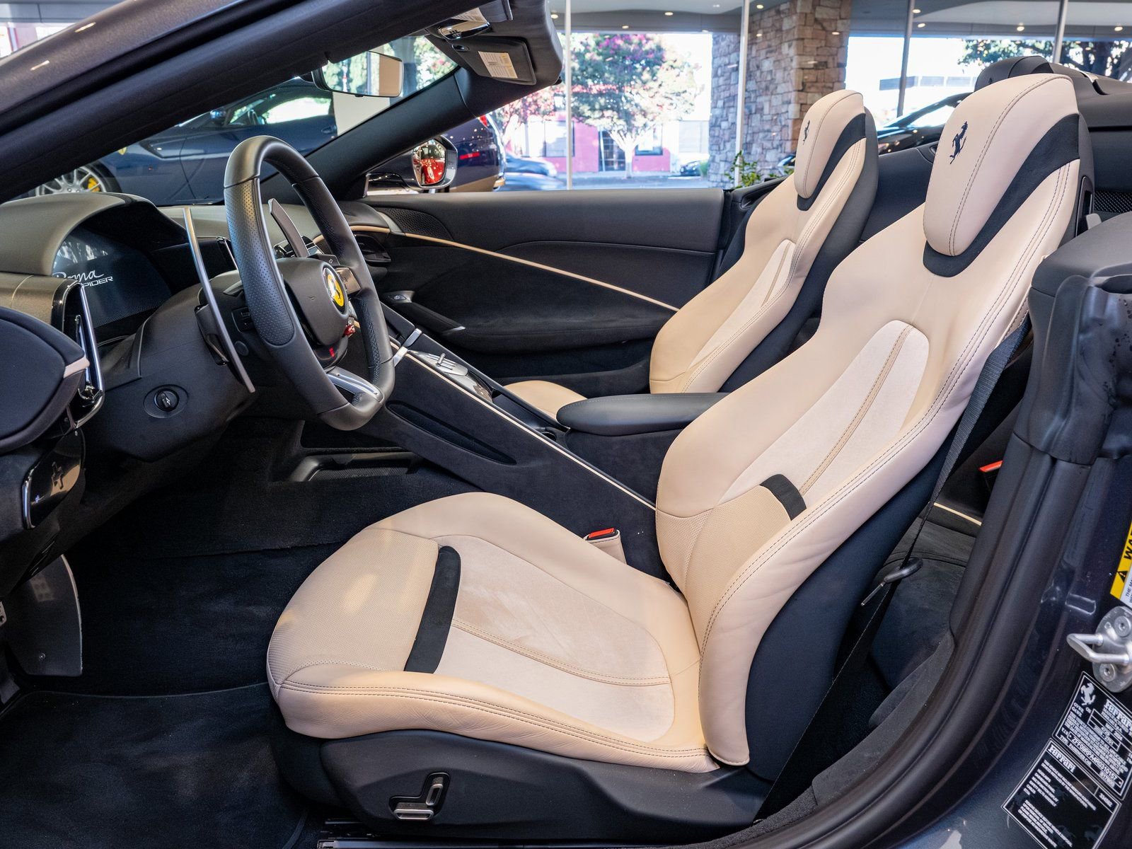 Certified 2024 Ferrari Roma image 10