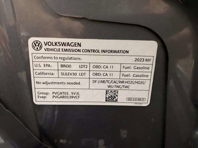 Used 2023 Volkswagen Taos S w/ Driver Assistance Package AWD/4WD image 9