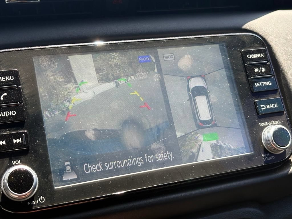 Used 2023 Nissan Kicks SR FWD image 14