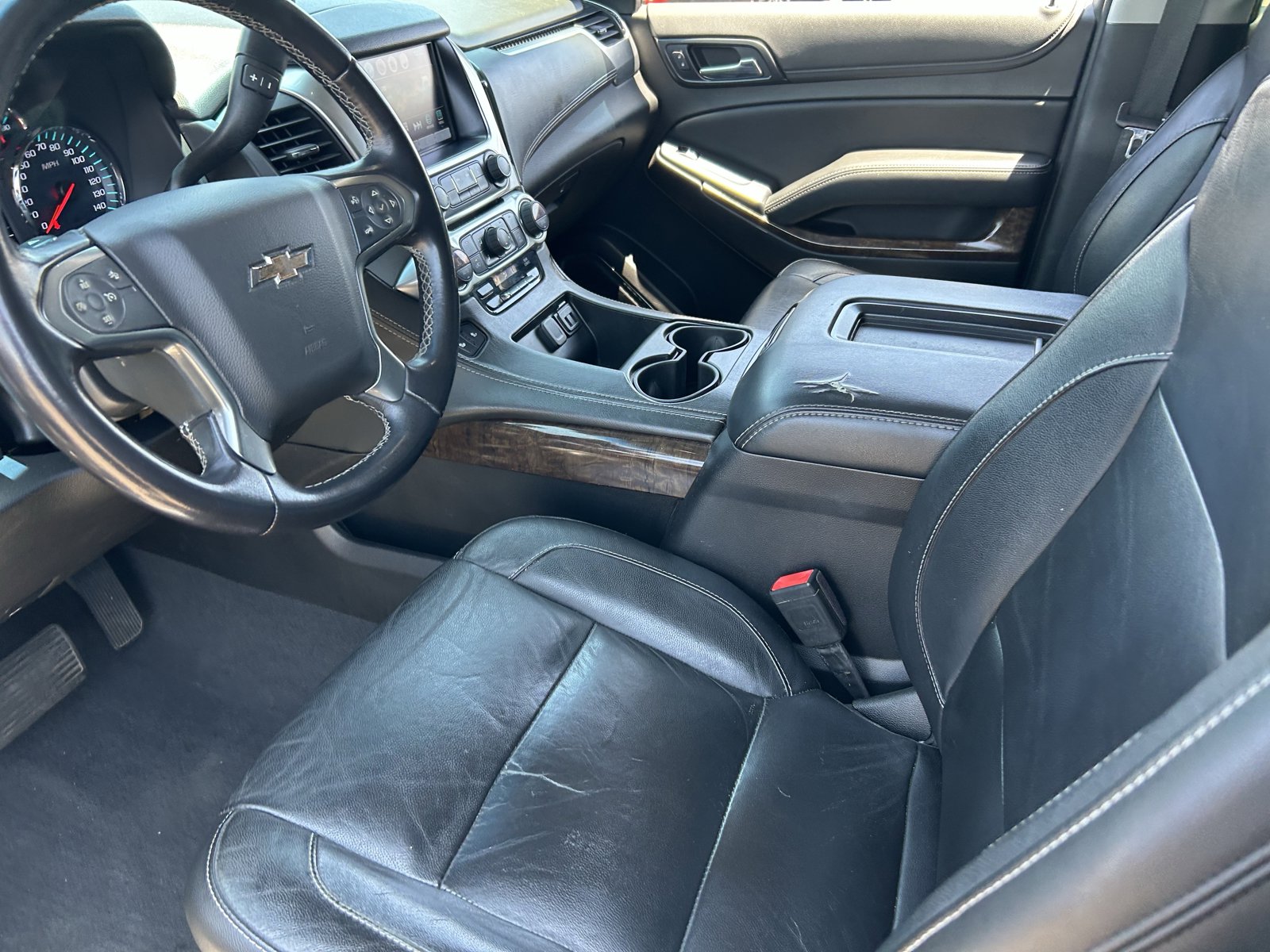 Used 2020 Chevrolet Suburban LT AWD/4WD image 26