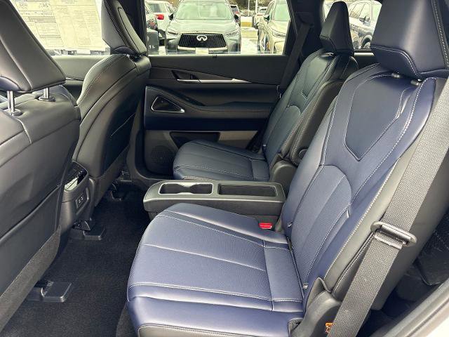 Certified 2026 INFINITI QX60 Sport w/ Dark Cargo Package image 25