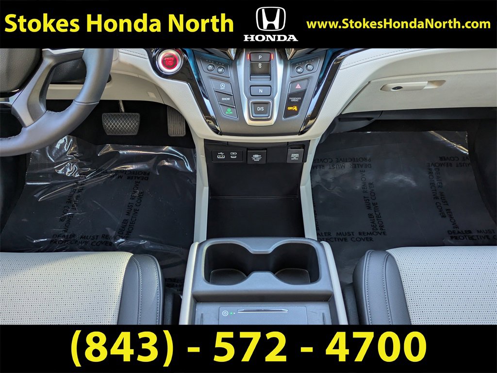 Certified 2025 Honda Odyssey Elite image 20