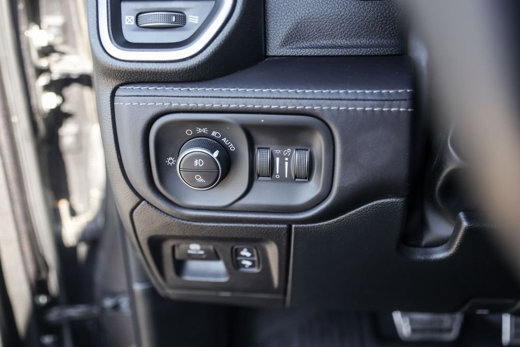 Used 2022 RAM 1500 TRX w/ TRX Level 1 Equipment Group AWD/4WD image 18