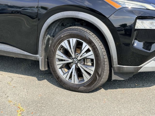 Used 2021 Nissan Rogue SV AWD/4WD image 7